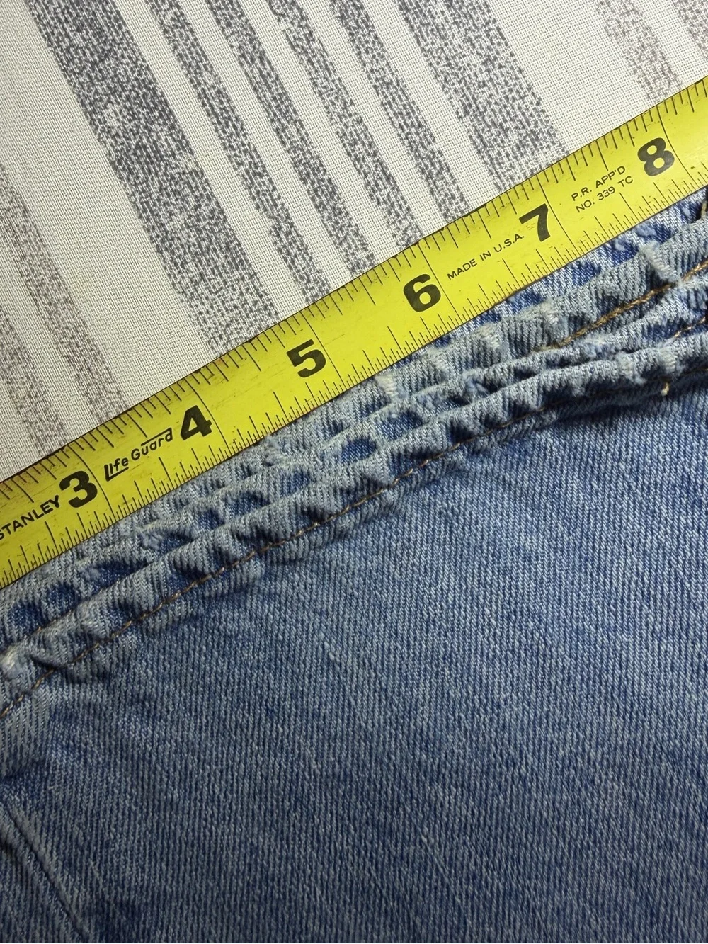 Levi's 501 Original Fit Button Fly Jeans Men's 36x30 Light Stonewash - #001